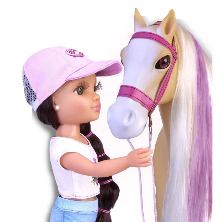 Un Día Con Su Caballo>Nancy