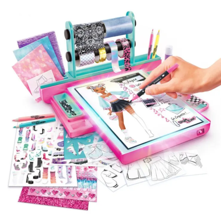 Style 4 Ever Estudio de Moda Luminoso>Otras marcas